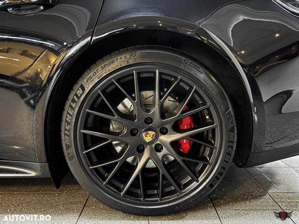 Porsche Panamera GTS - 19