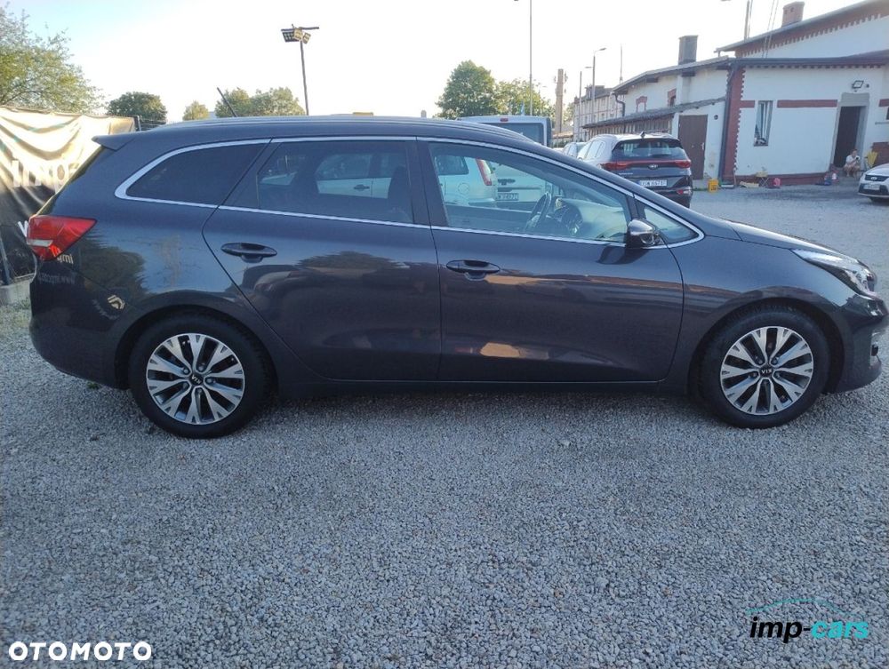 Kia Ceed - 3