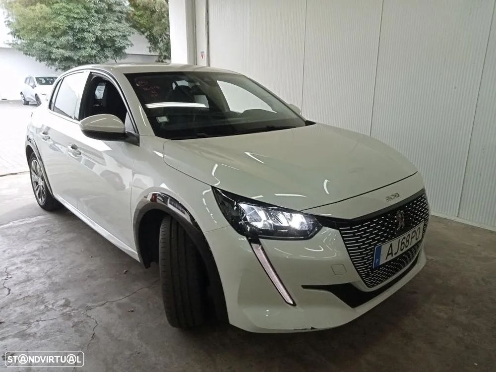 Peugeot e-208 50 kWh Allure - 4