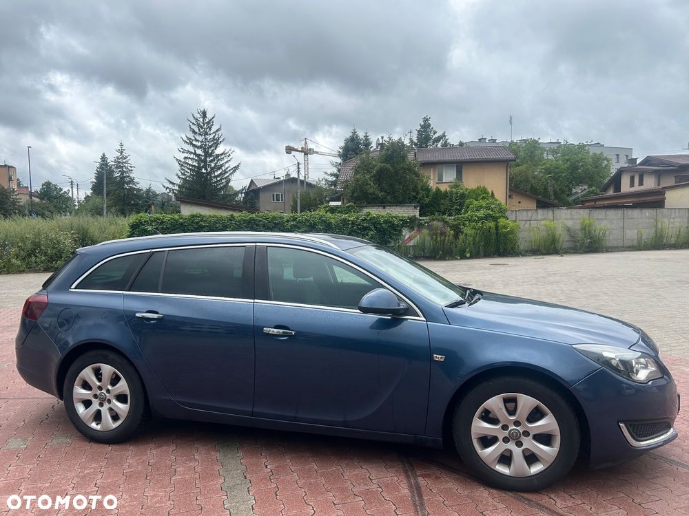 Opel Insignia - 1