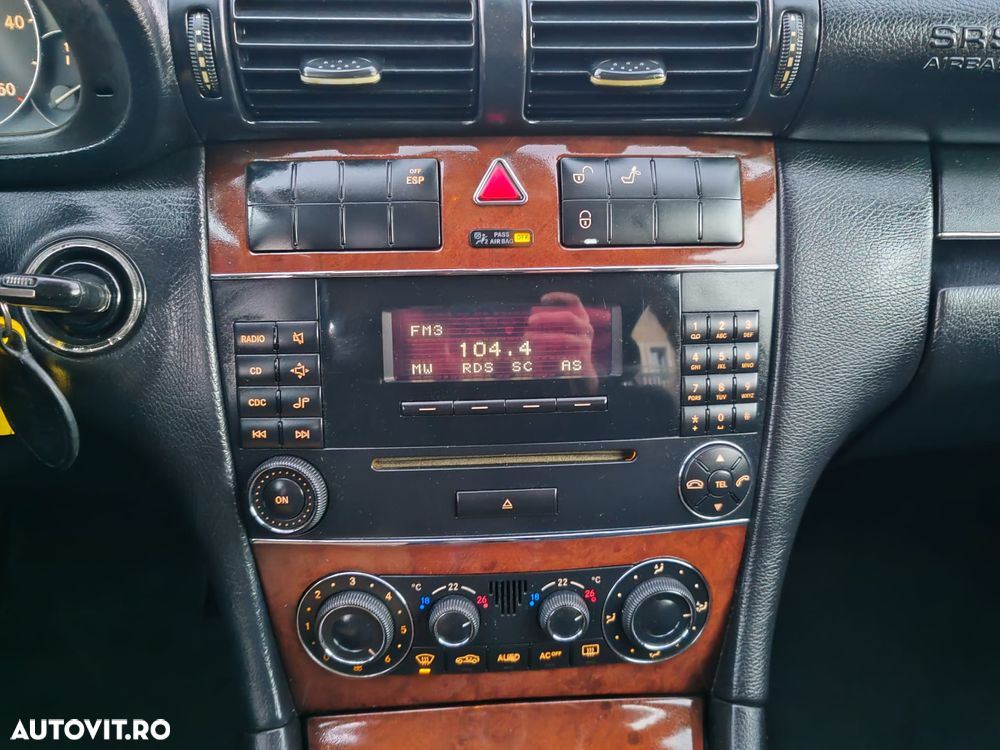 Mercedes-Benz C - 11