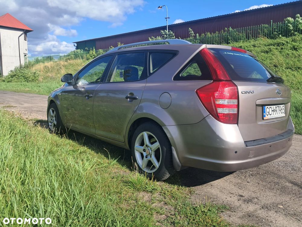 Kia Ceed 1.6 Crdi Comfort - 8