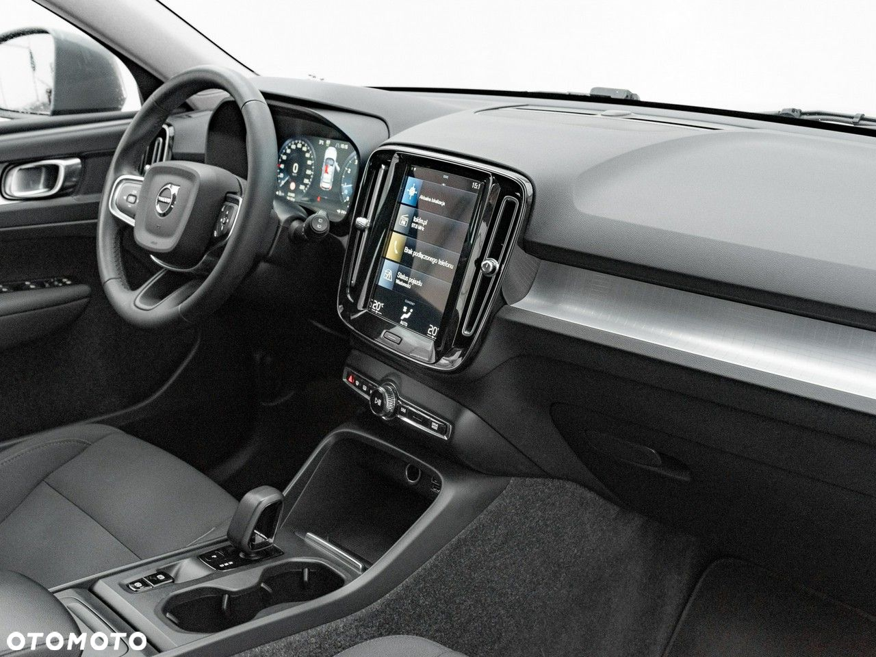 Volvo XC 40 T3 Momentum Pro - 35