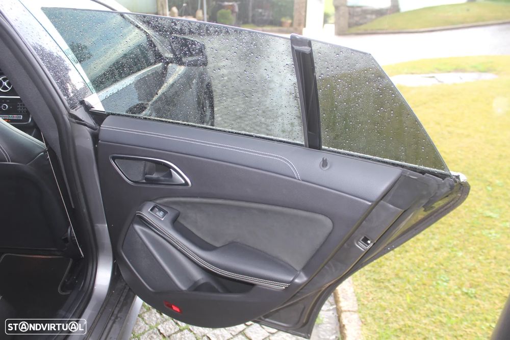 Mercedes-Benz CLA 200 d Shooting Brake AMG Line Aut. - 22