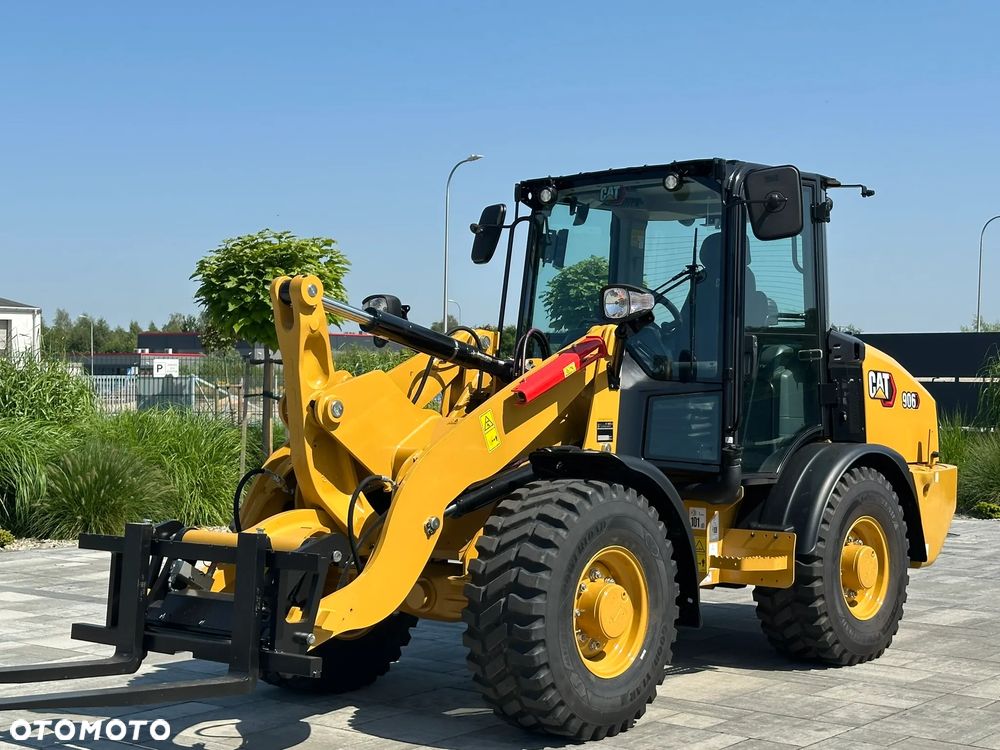 Caterpillar 906 - 9