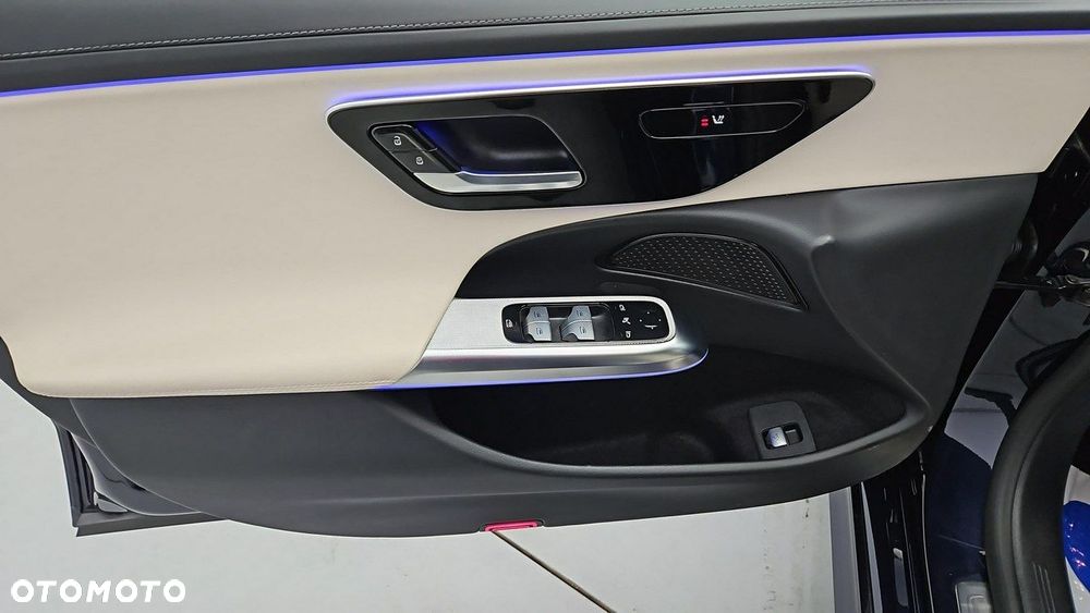 Mercedes-Benz Klasa E - 10