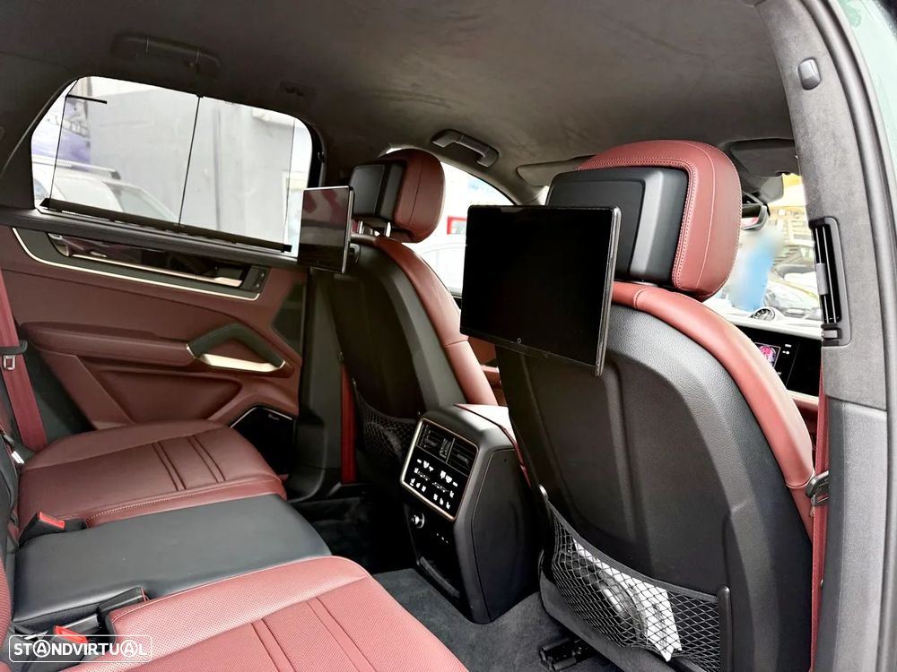 Porsche Cayenne Turbo E-Hybrid - 30