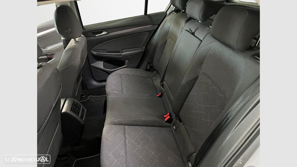 VW Golf 1.0 TSI Life - 13