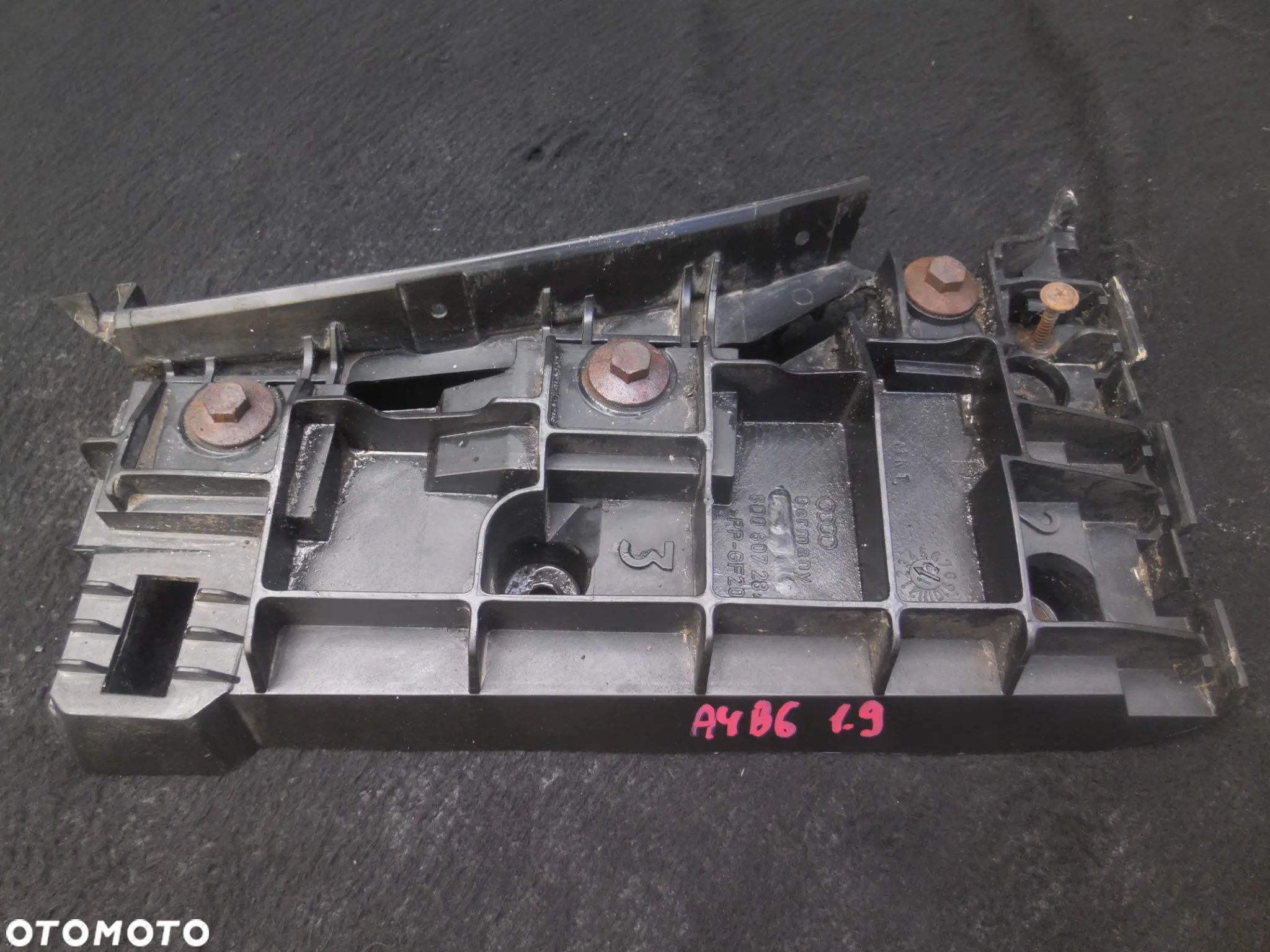 AUDI A4 B5 LIFT 99-01 ŚLIZG ZDERZAKA PRAWY PRZÓD 8D0807284AA - 1