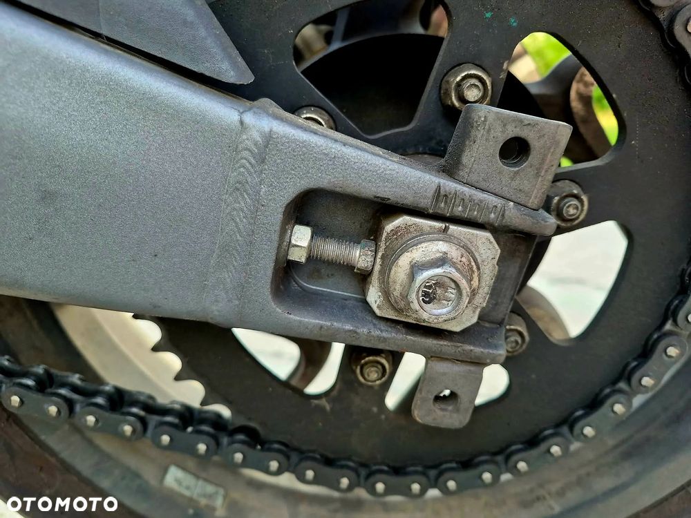 Bajaj Dominar 400 - 11