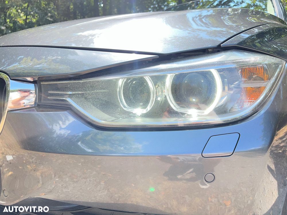 BMW Seria 3 320d - 24