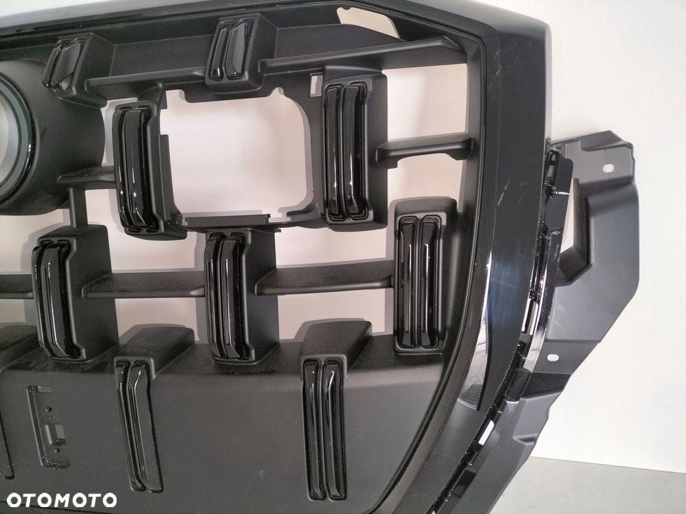 atrapa kratka grill audi q7 lift 23- s-line - 4