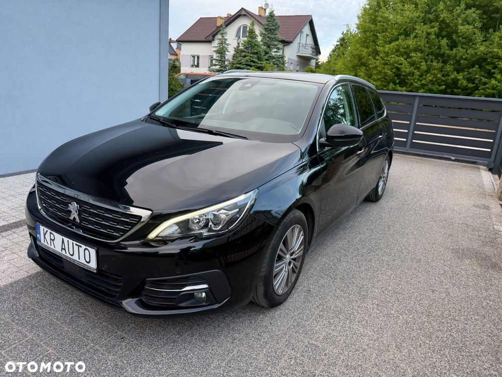 Peugeot 308 1.2 PureTech GPF Allure S&S - 2