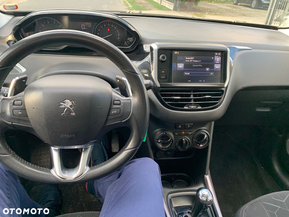 Peugeot 2008 PureTech 82 ETG5 STOP&START Active - 38