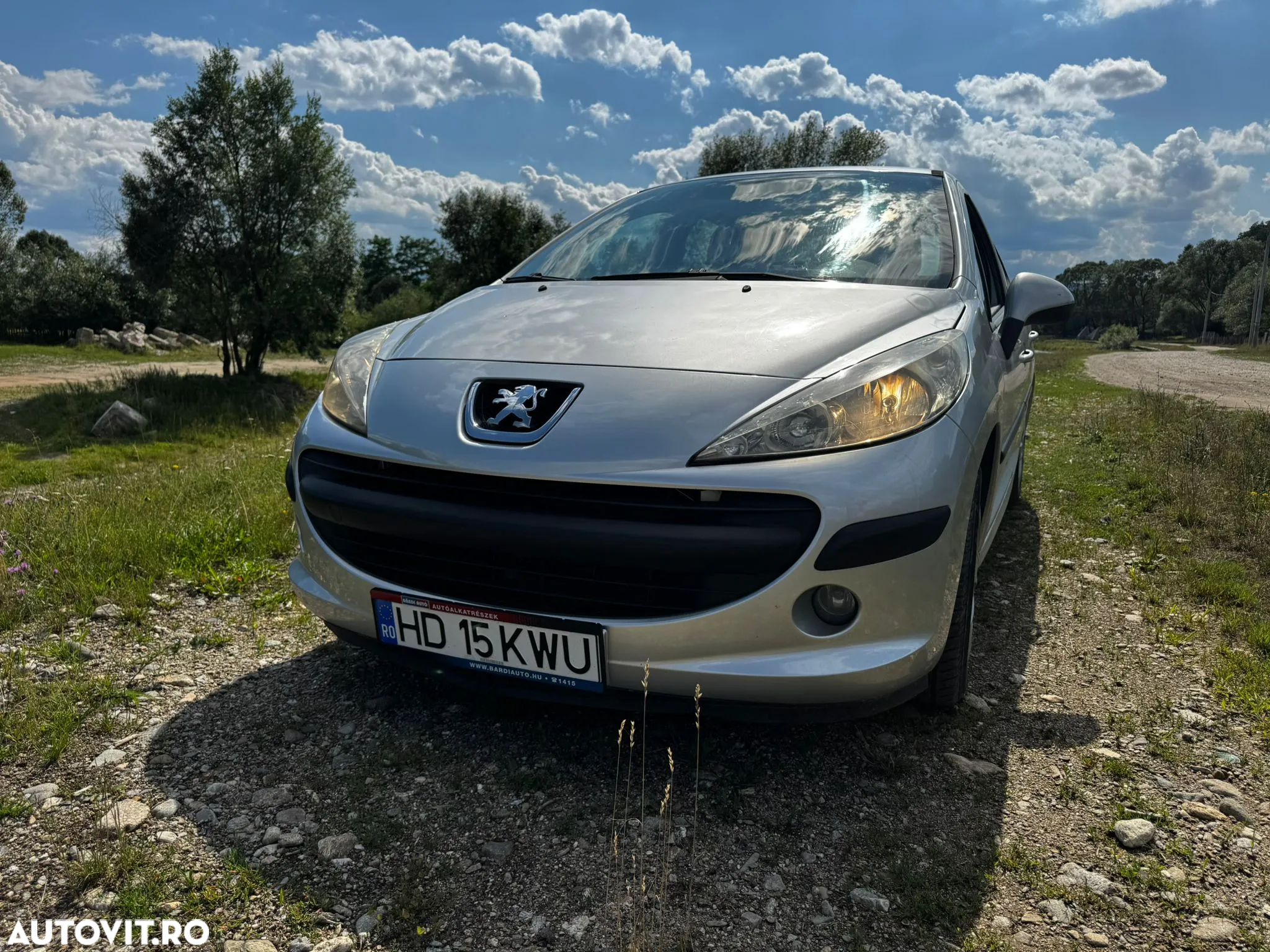Peugeot 207 1.4HDI Trendy - 11