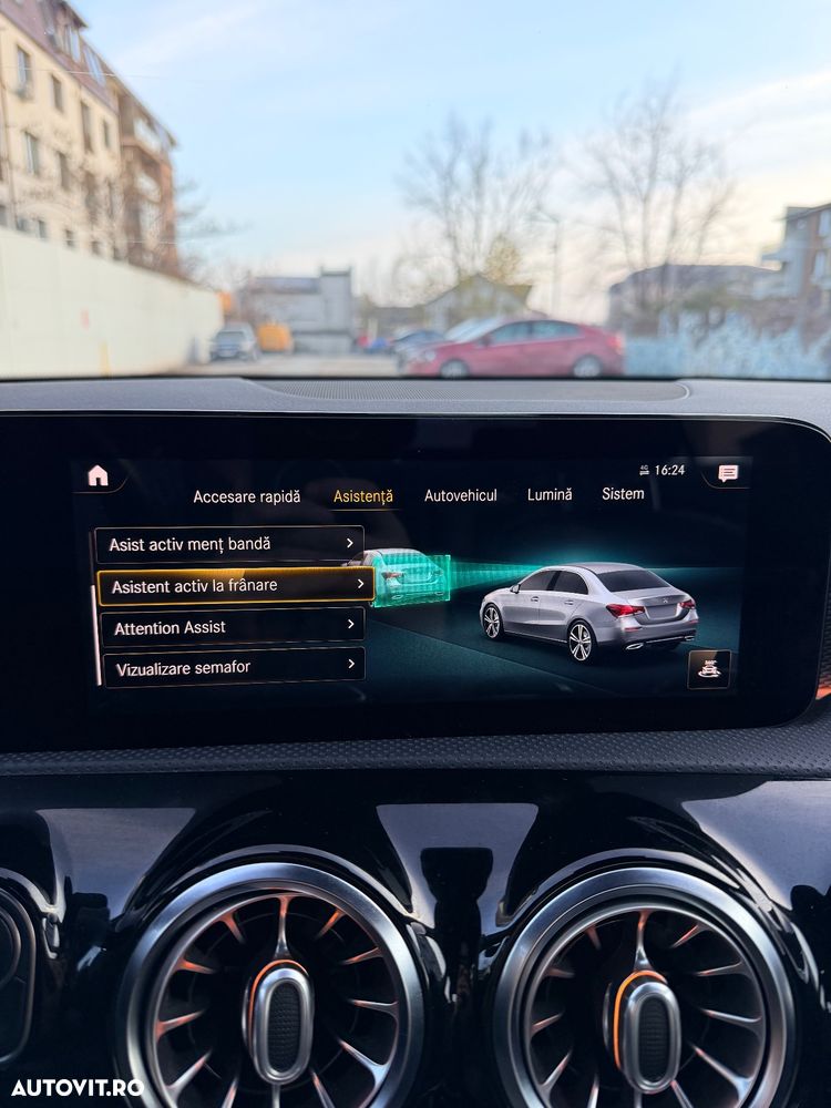 Mercedes-Benz A 180 d Aut. - 23