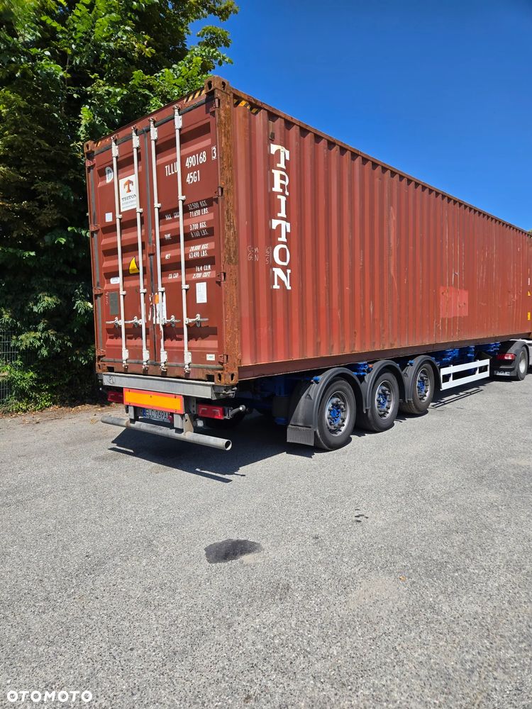 Schmitz Cargobull SCF - 2