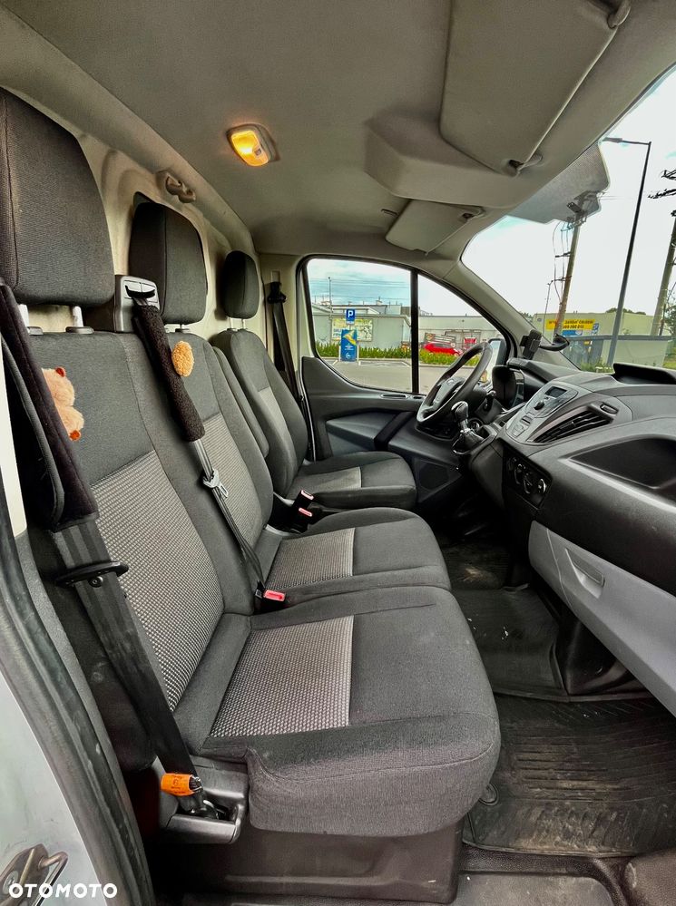 Ford Transit Custom - 13