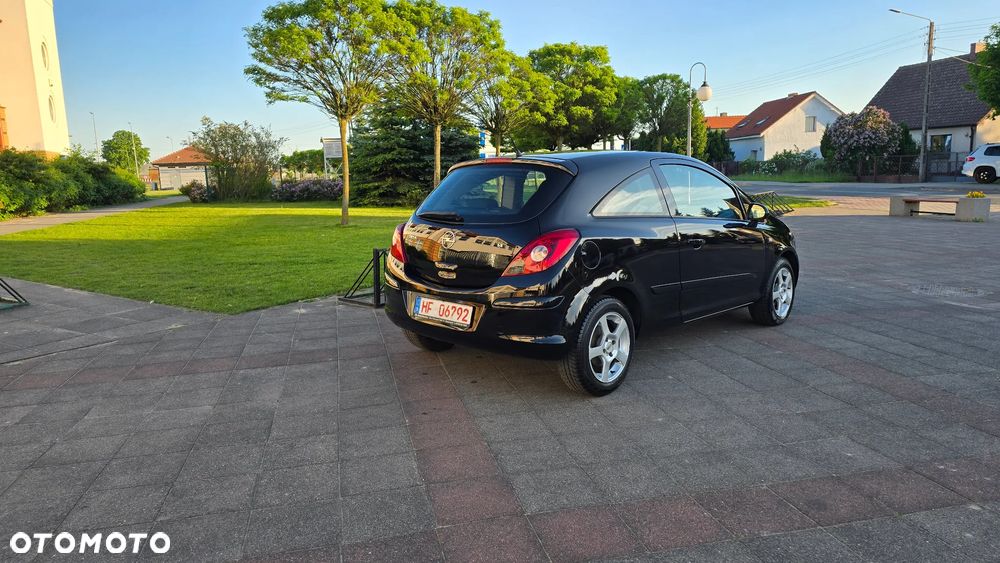 Opel Corsa - 38