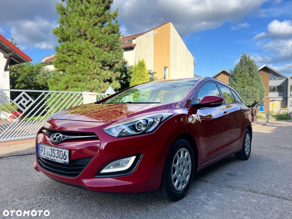 Hyundai i30 i30cw 1.4 Intro Edition - 9