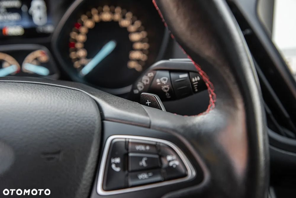 Ford Kuga 2.0 TDCi AWD ST-Line - 21