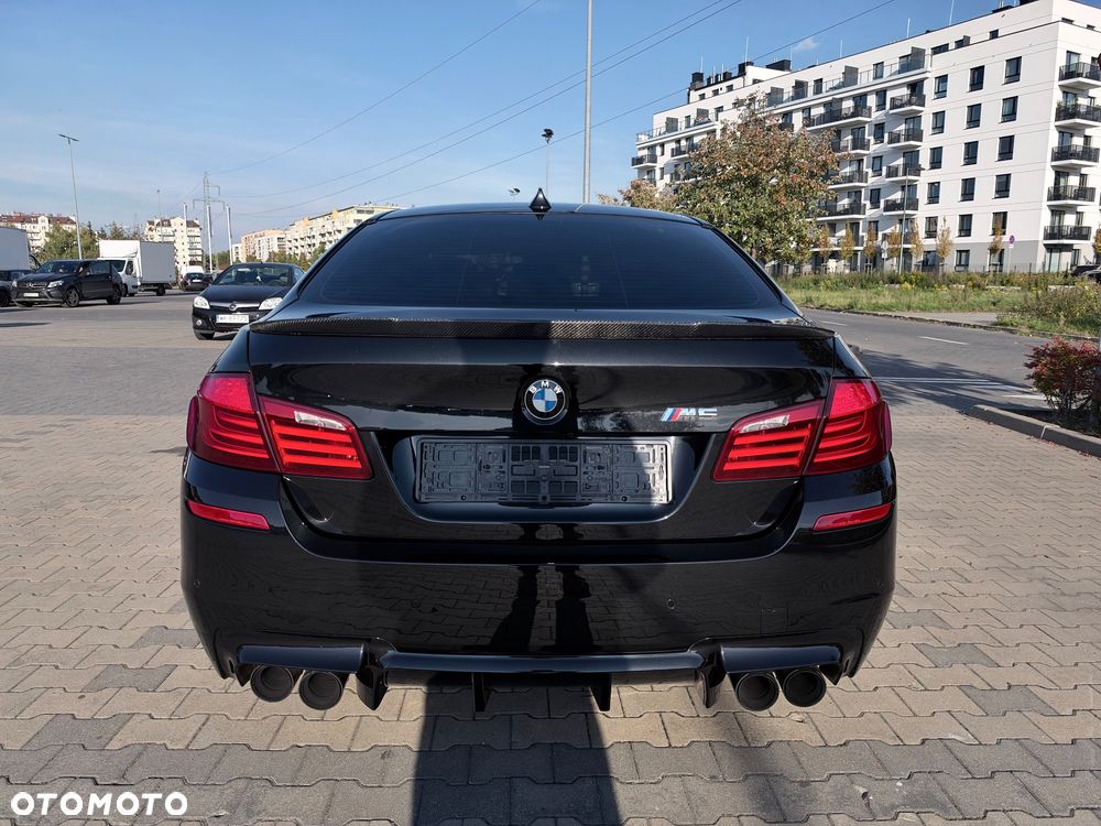 BMW M5 Standard - 6