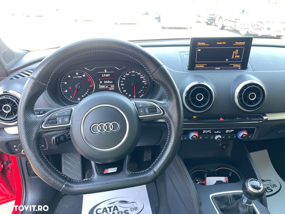 Audi A3 1.4 TFSI Cylinder on demand S line Sportpaket - 36