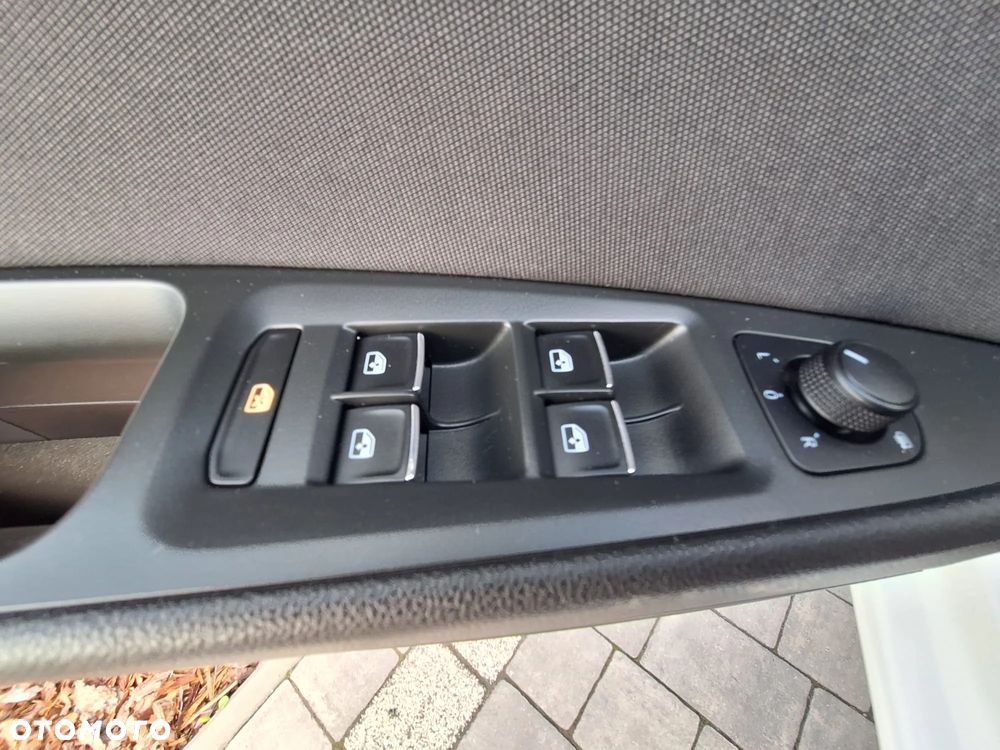 Seat Leon 2.0 TDI DPF DSG FR - 26