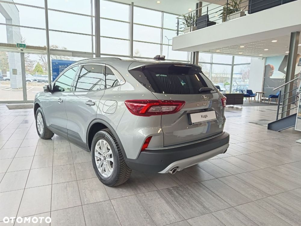 Ford Kuga - 8