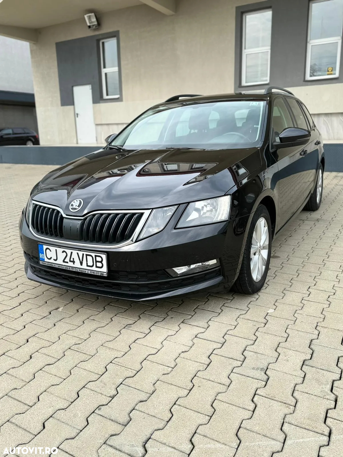 Skoda Octavia 1.6 TDI Ambition - 5