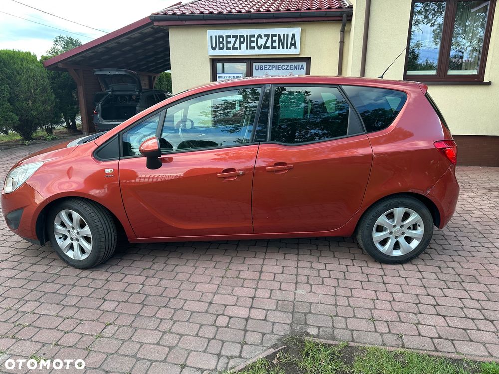 Opel Meriva 1.4 T Cosmo S&S - 14