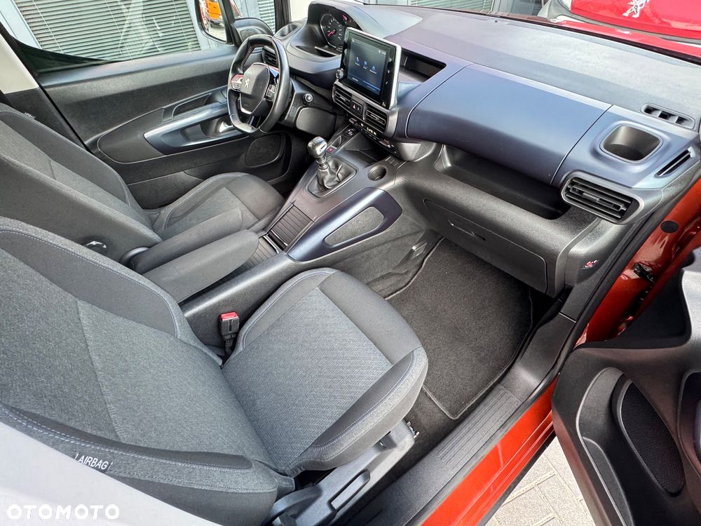 Peugeot Rifter 1.5 BlueHDI Allure Pack S&S - 17