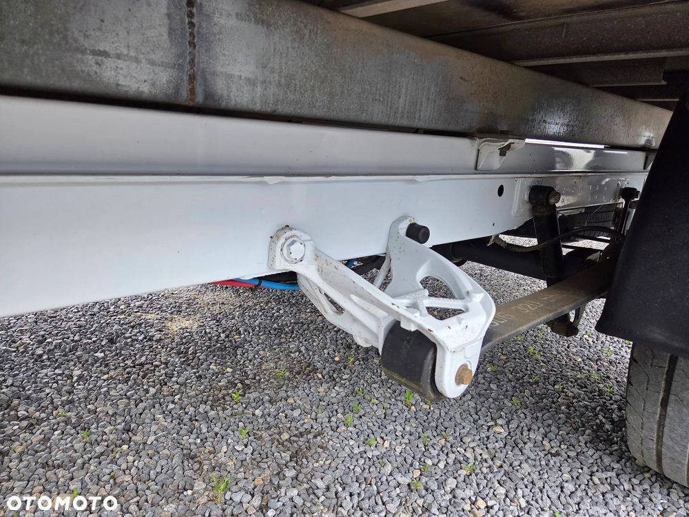 Mercedes-Benz Sprinter 316 CDI / Kontener 8 palet / Winda 750KG / Klima / - 12
