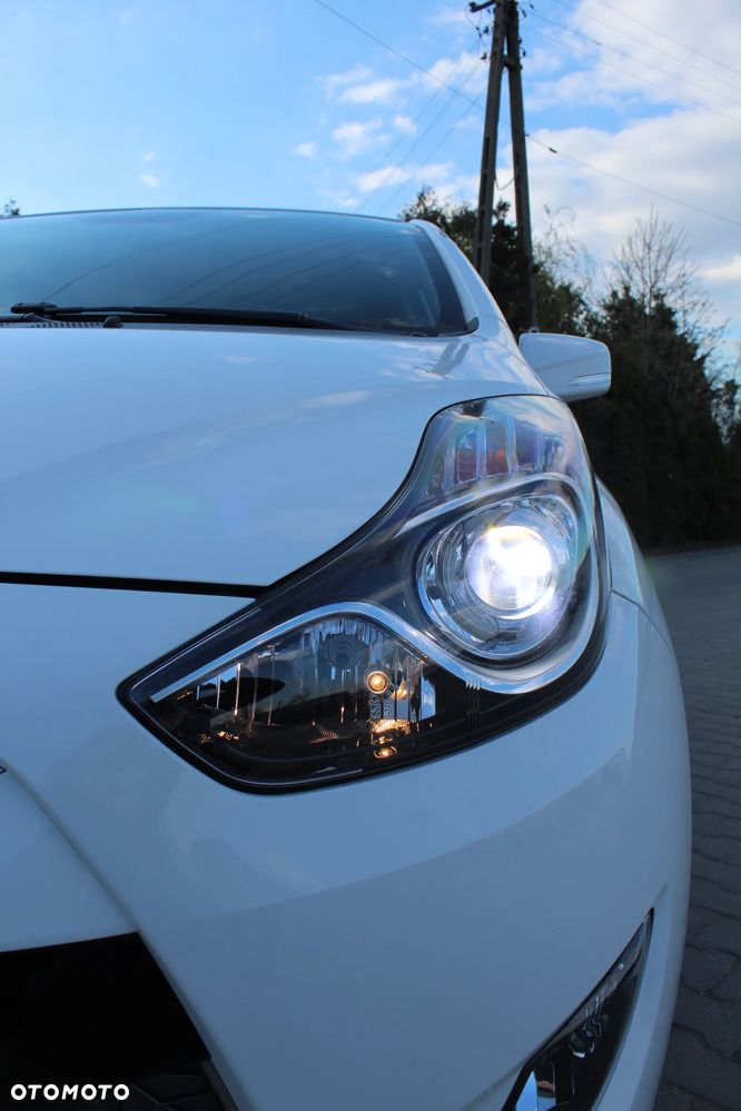 Hyundai ix20 1.6 blue YES Gold - 32