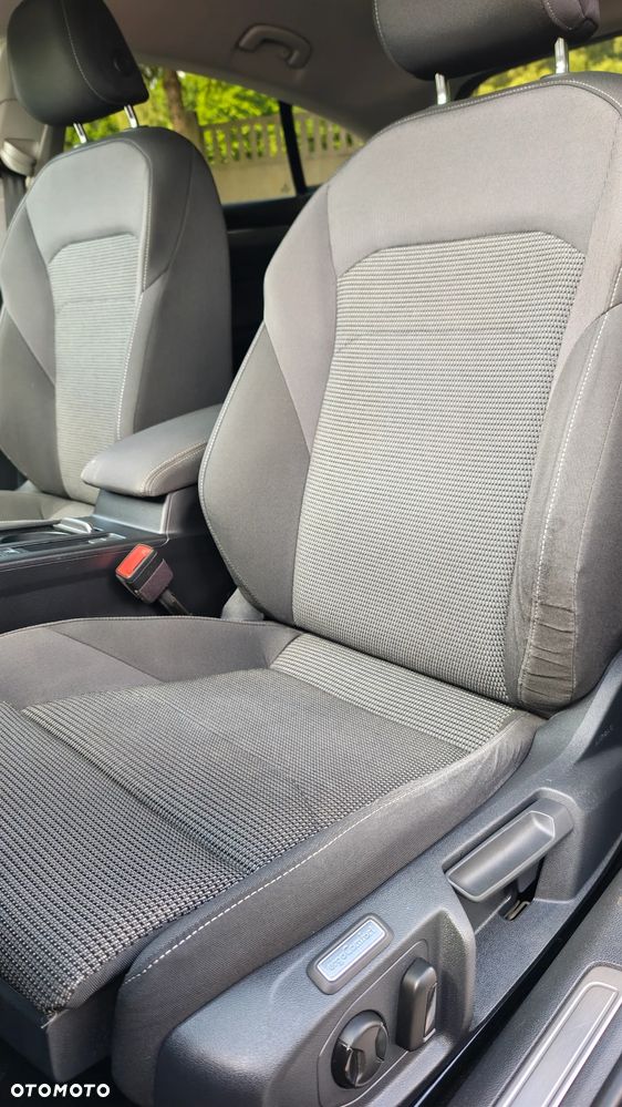 Volkswagen Arteon 2.0 TDI SCR DSG Elegance - 19