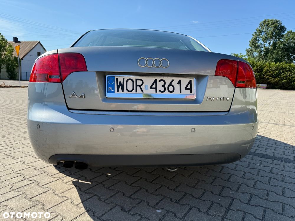 Audi A4 Limousine 2.0 TDI - 9