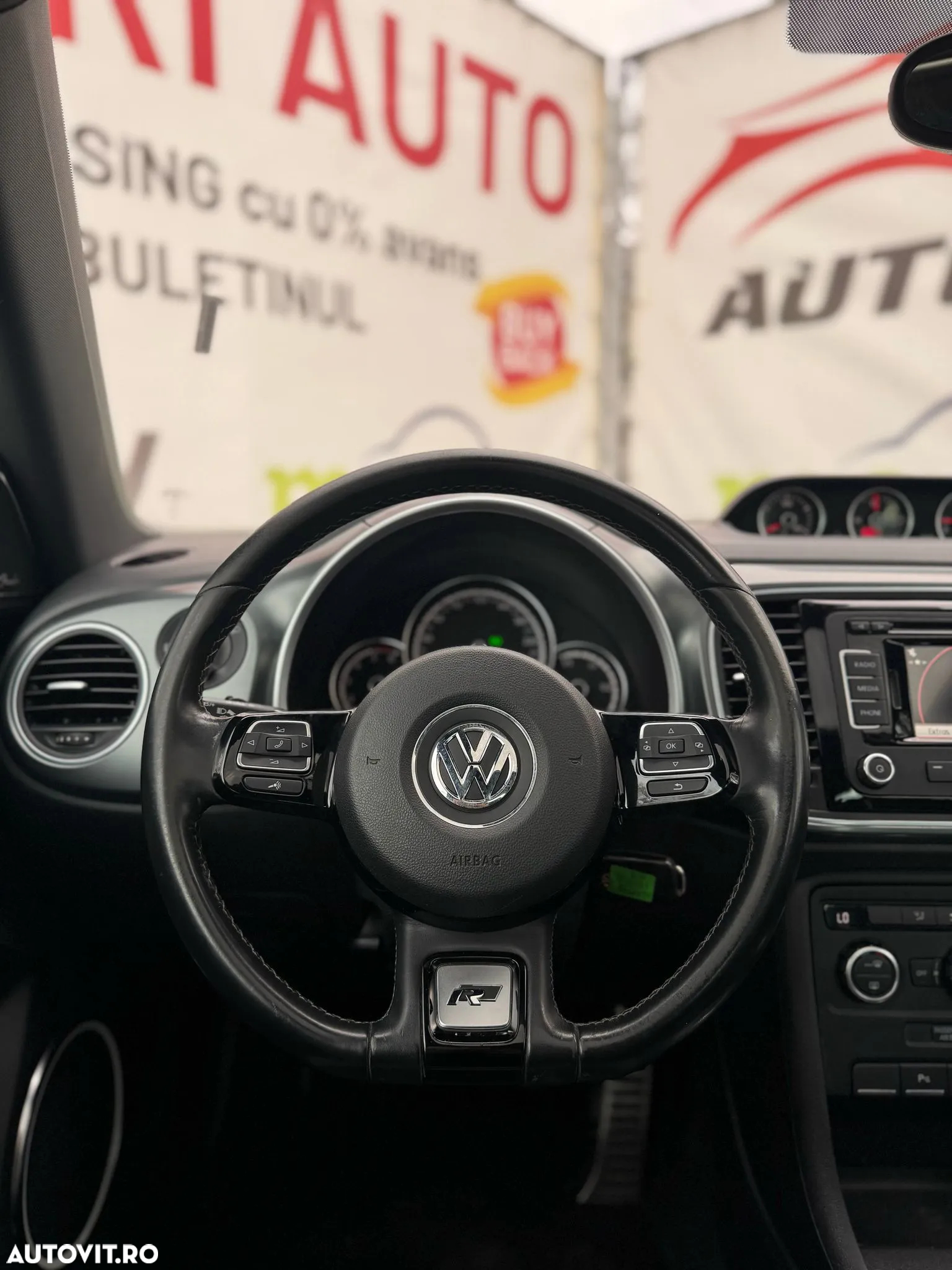 Volkswagen Beetle The 2.0 TDI DSG DPF - 29