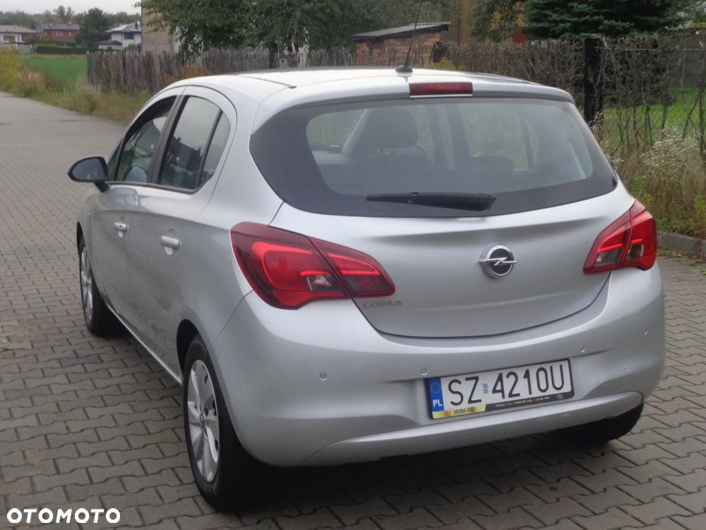 Opel Corsa 1.2 16V Essentia - 18