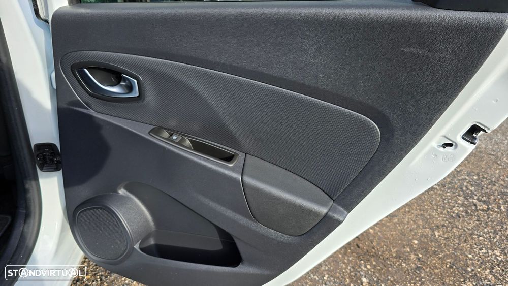 Renault Clio Sport Tourer 0.9 TCe Limited - 45