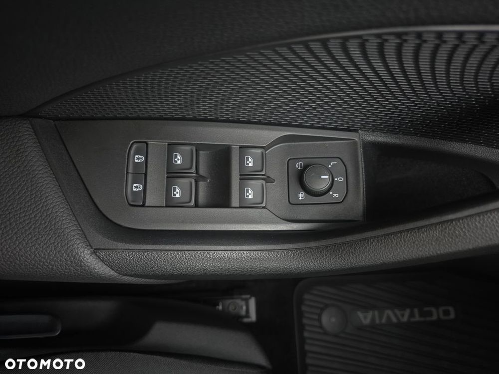 Skoda Octavia 1.5 TSI Selection - 21