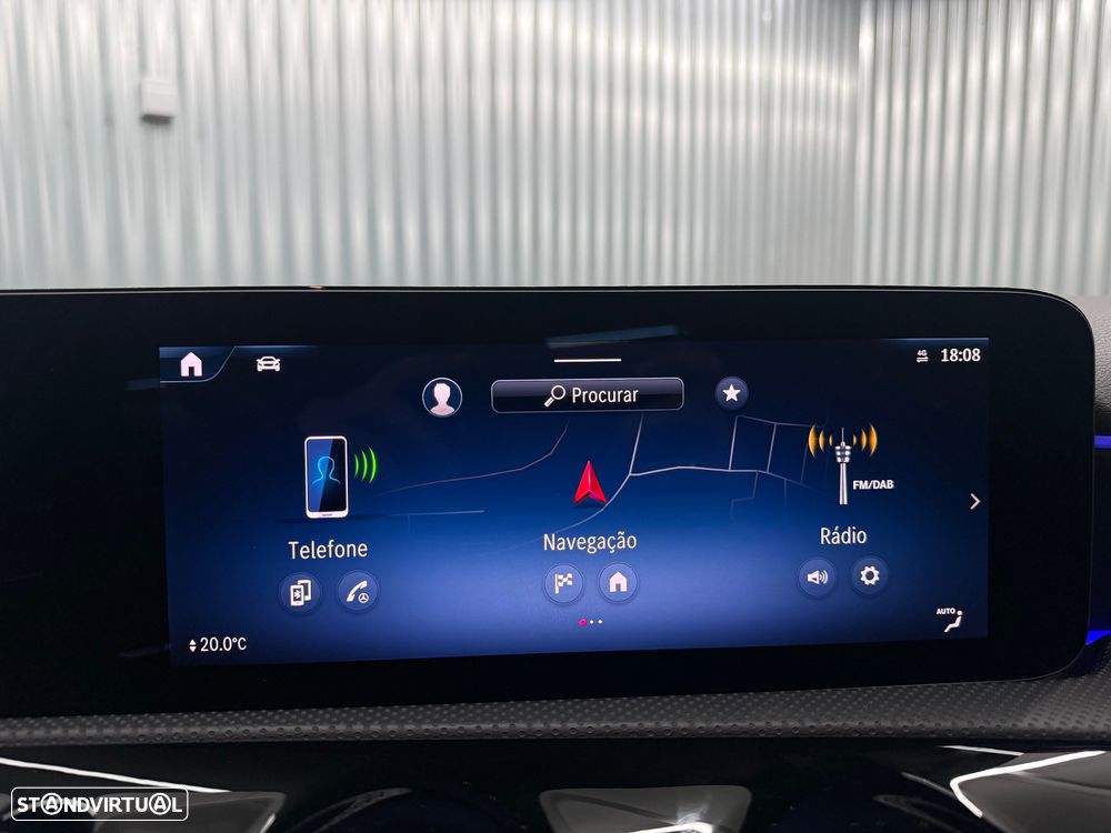 Mercedes-Benz A 250 Limousine e 8G-DCT AMG Line - 20