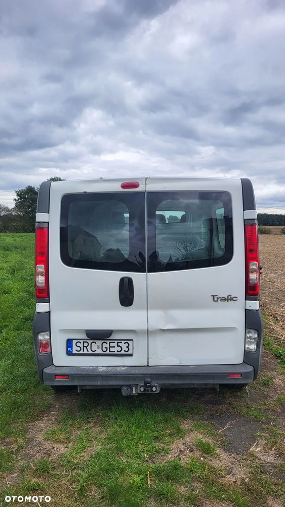 Renault TRAFIC - 3