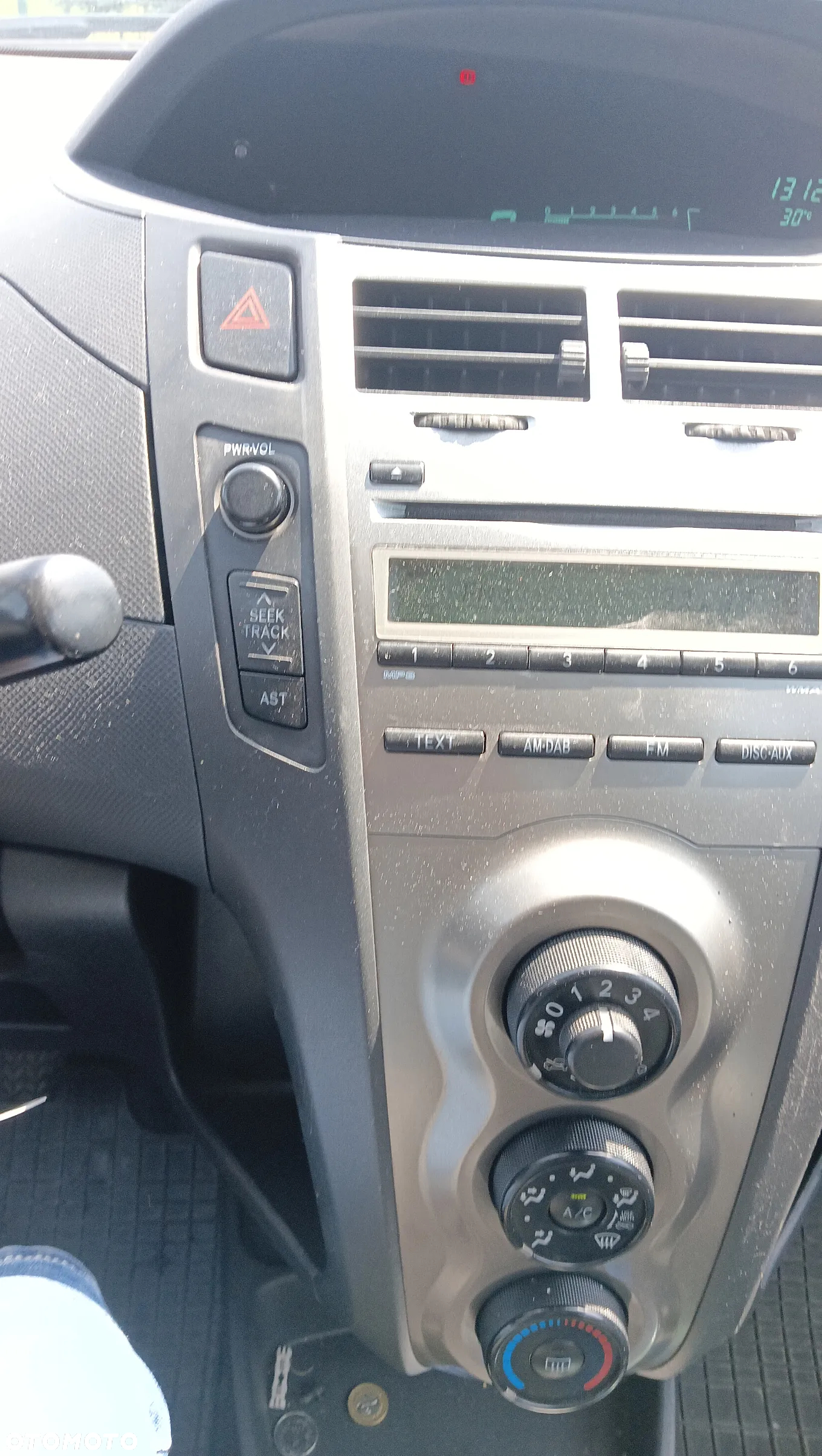 Toyota Yaris 1.4 D-4D Active - 4