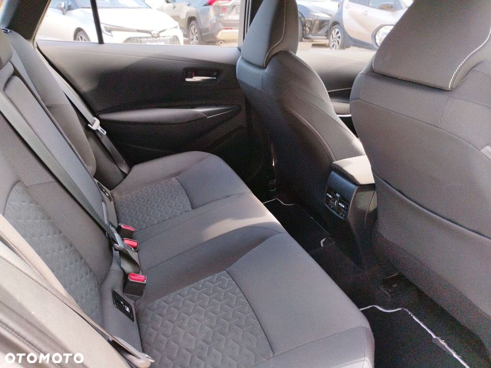 Toyota Corolla 2.0 Hybrid Comfort - 10