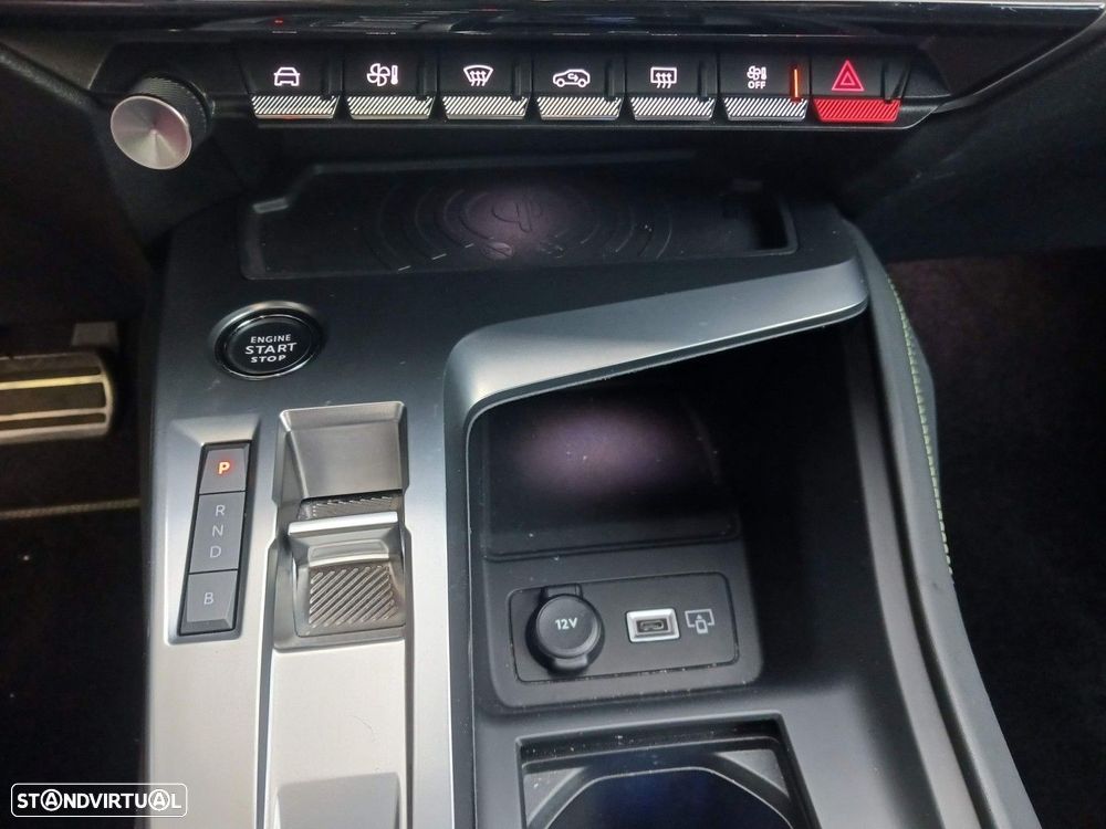 Peugeot 408 1.6 Hybrid GT e-EAT8 - 25