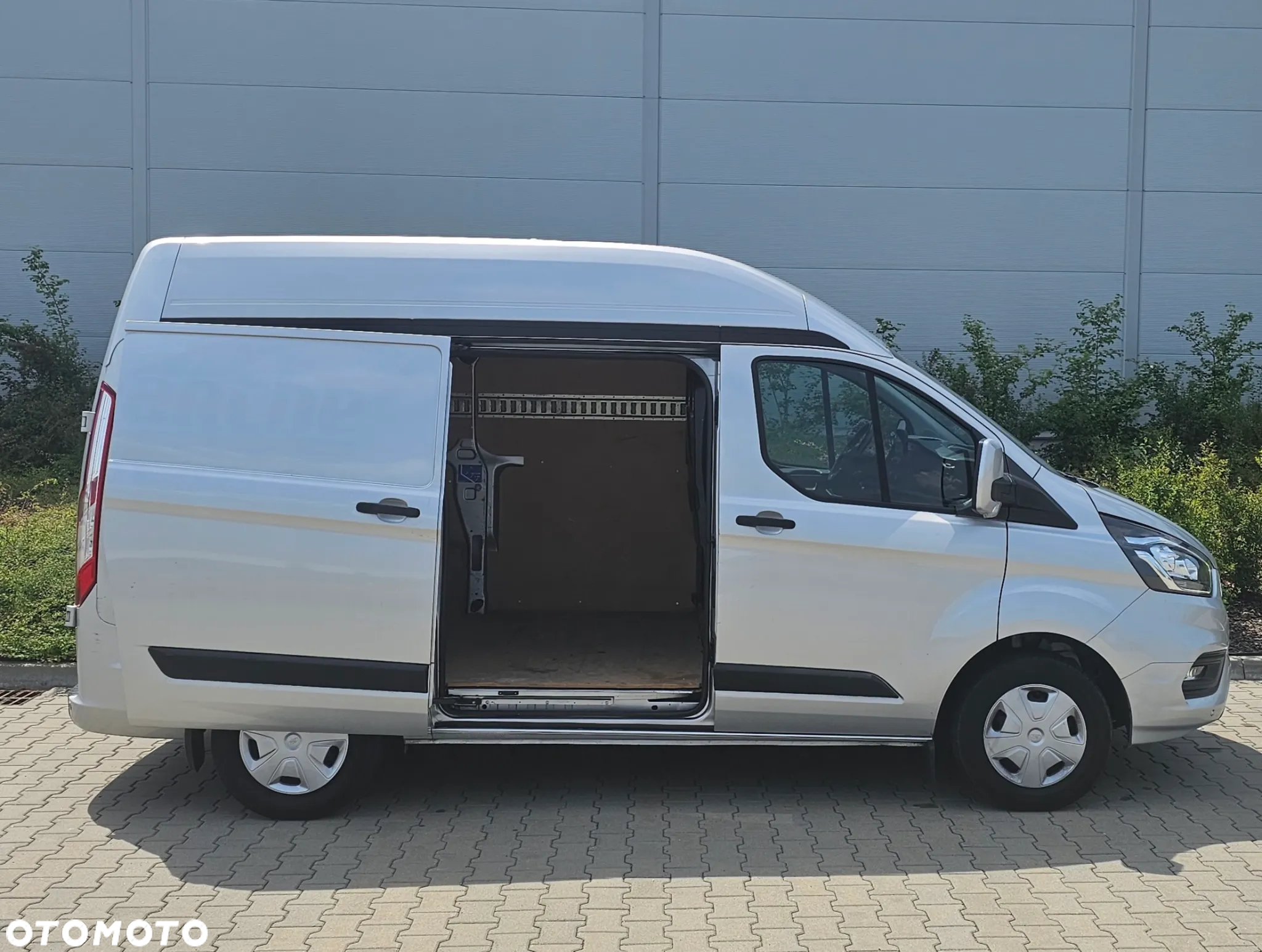 Ford TRANSIT CUSTOM - 4