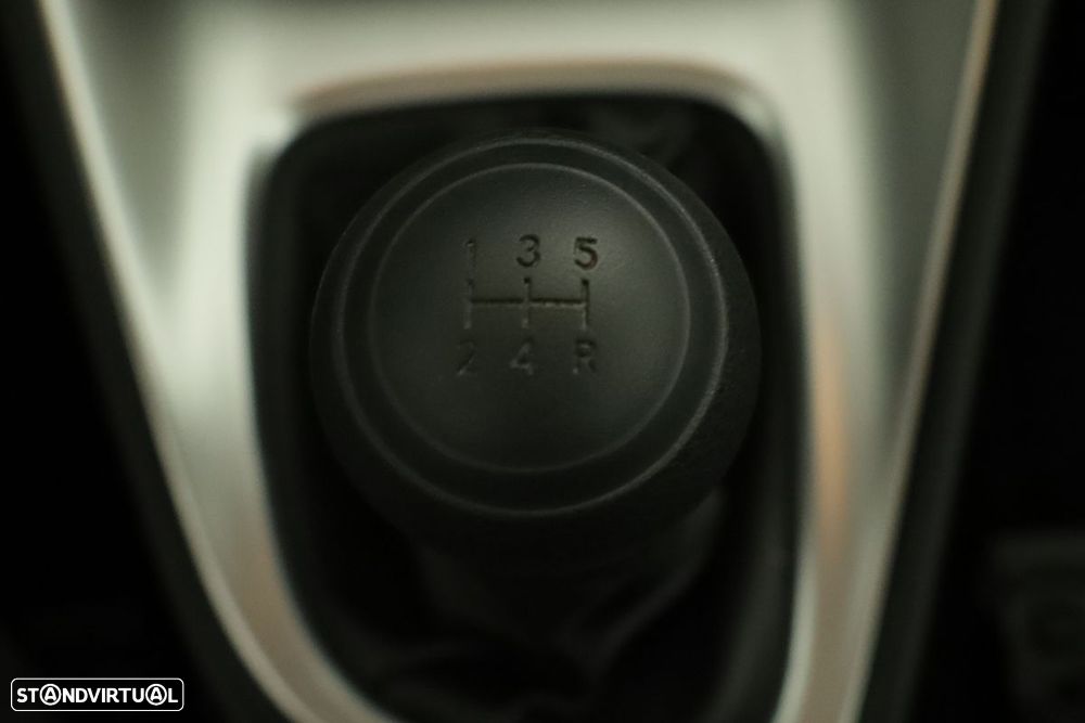 Toyota Yaris 1.0 VVT-i Comfort Plus - 12