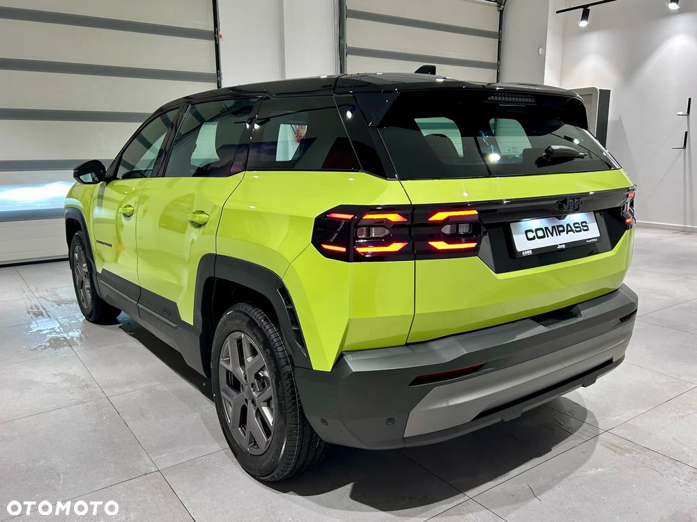 Jeep Compass 1.2 T3 mHEV Altitude FWD DCT - 8