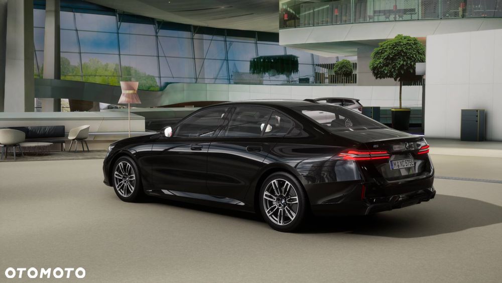 BMW i5 83.9kWh eDrive40 M Sport Edition - 2