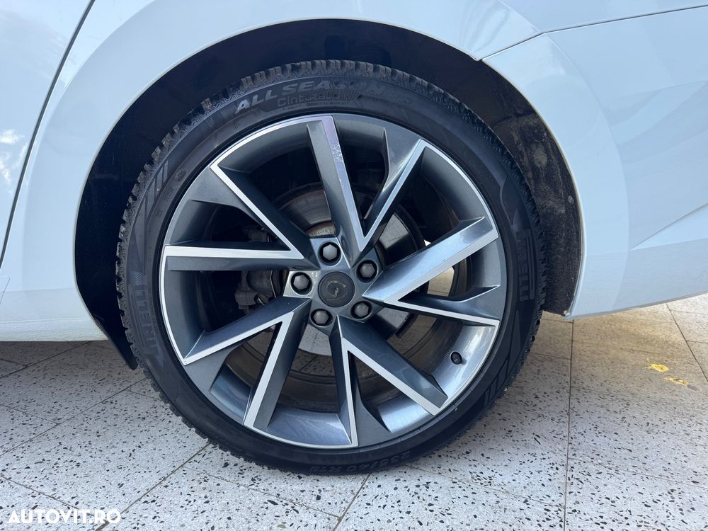 Skoda Superb 2.0 TDI DSG Premium Edition - 21